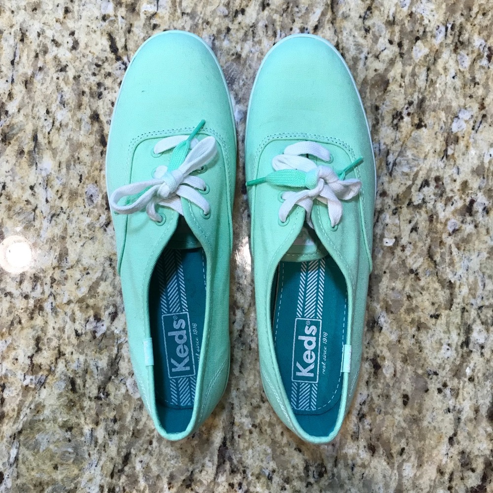 Keds - US size 8